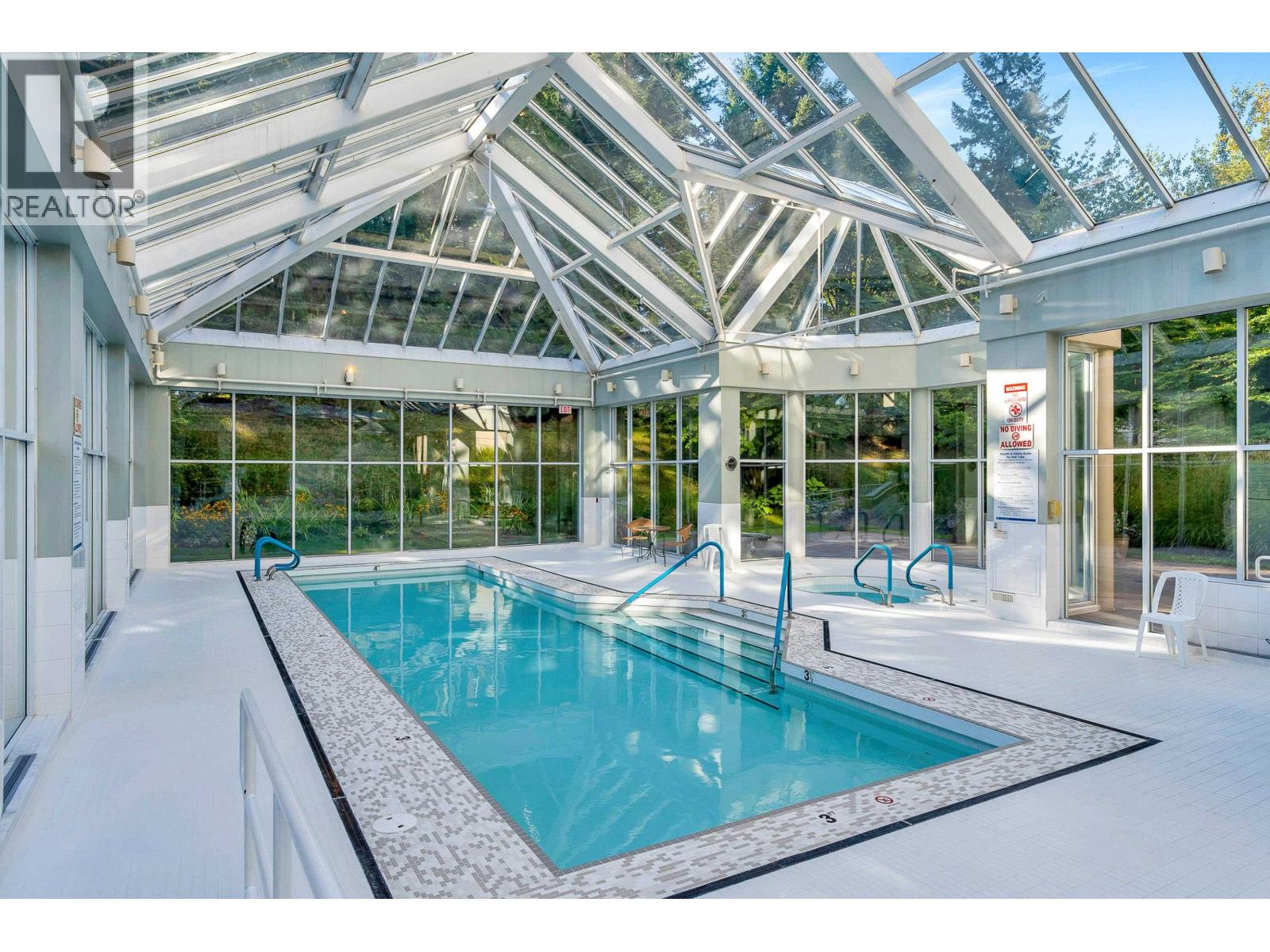 Listing Picture 27 of 31 : 1502 6838 STATION HILL DRIVE, Burnaby / 本拿比 - 魯藝地產 Yvonne Lu Group - MLS Medallion Club Member