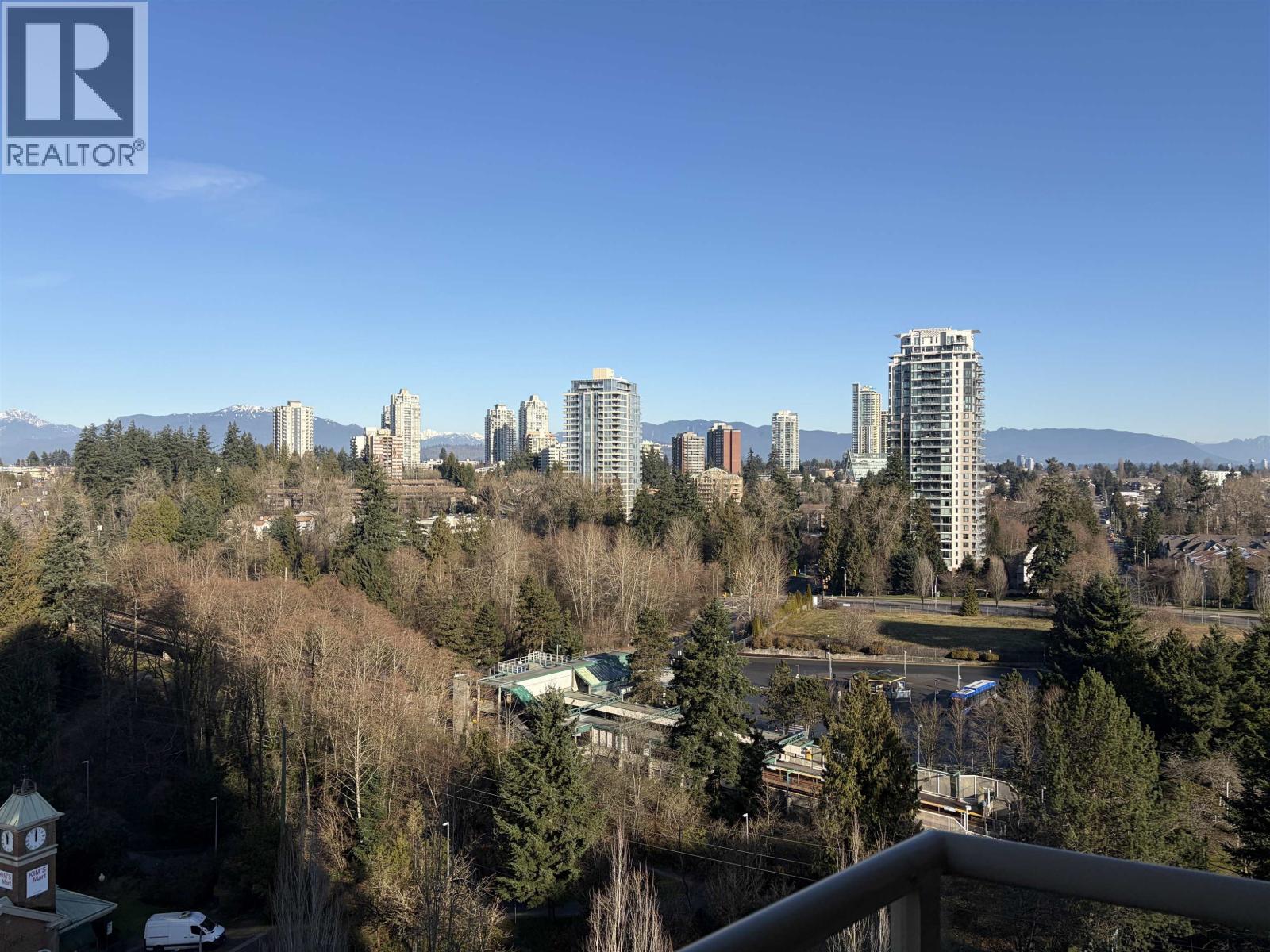 Listing Picture 22 of 31 : 1502 6838 STATION HILL DRIVE, Burnaby / 本拿比 - 魯藝地產 Yvonne Lu Group - MLS Medallion Club Member