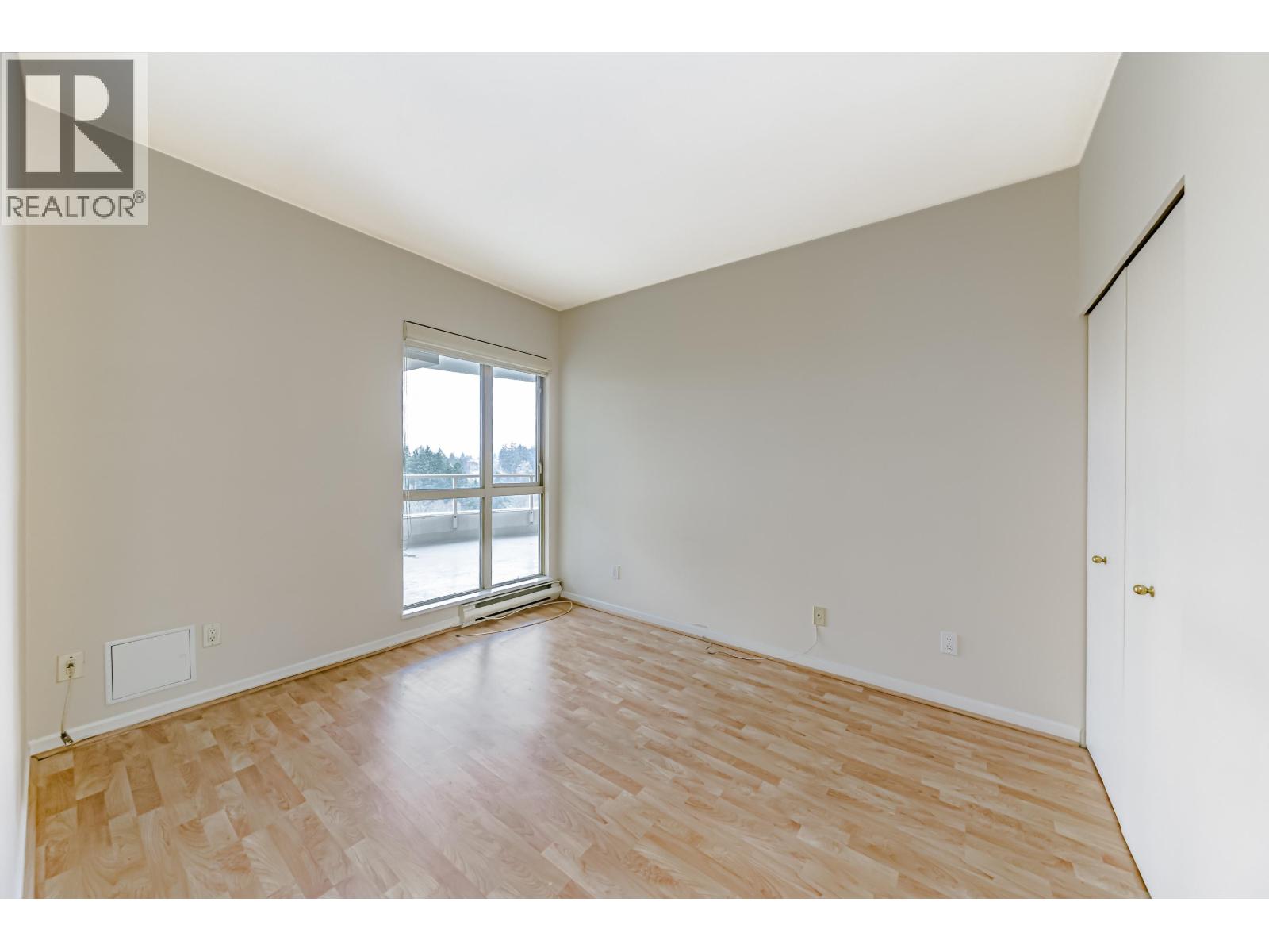 Listing Picture 14 of 31 : 1502 6838 STATION HILL DRIVE, Burnaby / 本拿比 - 魯藝地產 Yvonne Lu Group - MLS Medallion Club Member