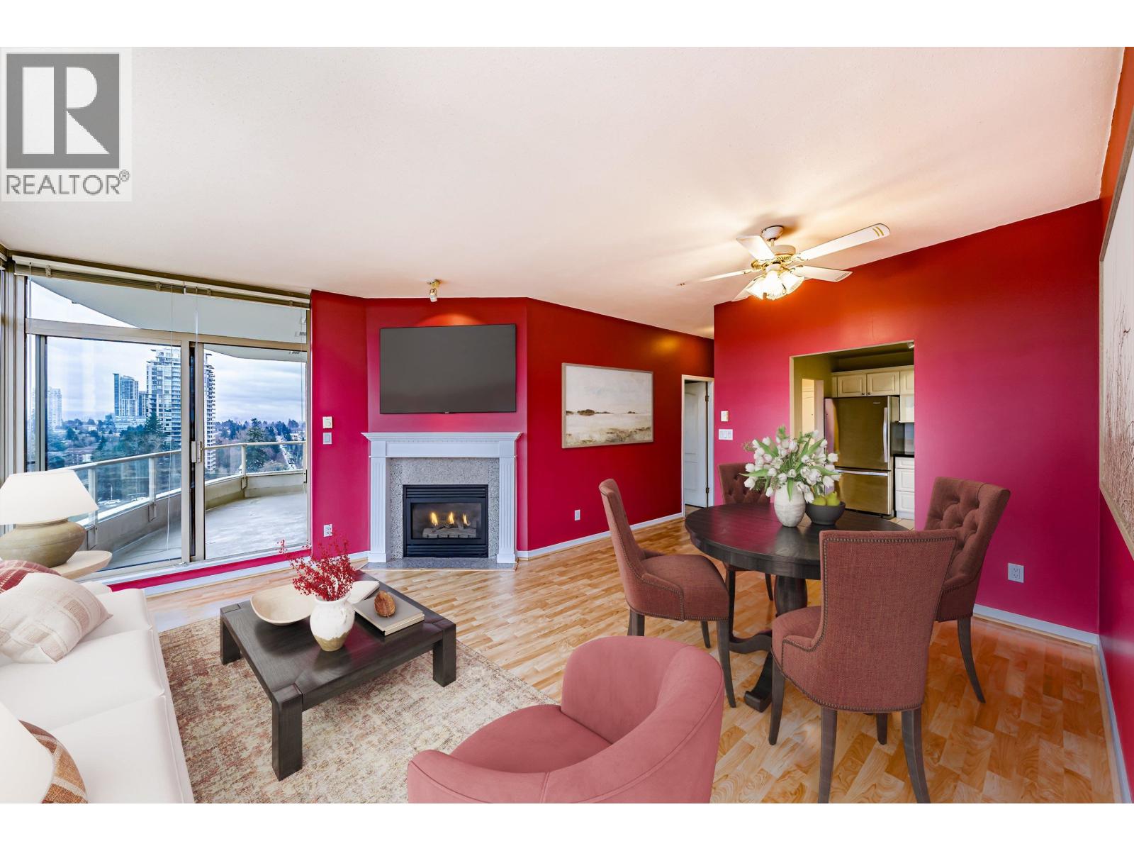 Listing Picture 4 of 31 : 1502 6838 STATION HILL DRIVE, Burnaby / 本拿比 - 魯藝地產 Yvonne Lu Group - MLS Medallion Club Member