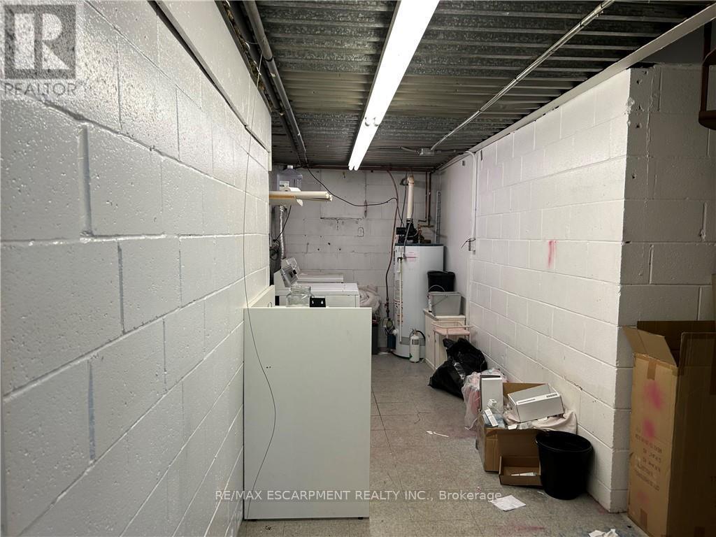 707 Barton Street E, Hamilton, Ontario  L8L 3A5 - Photo 3 - X12749542