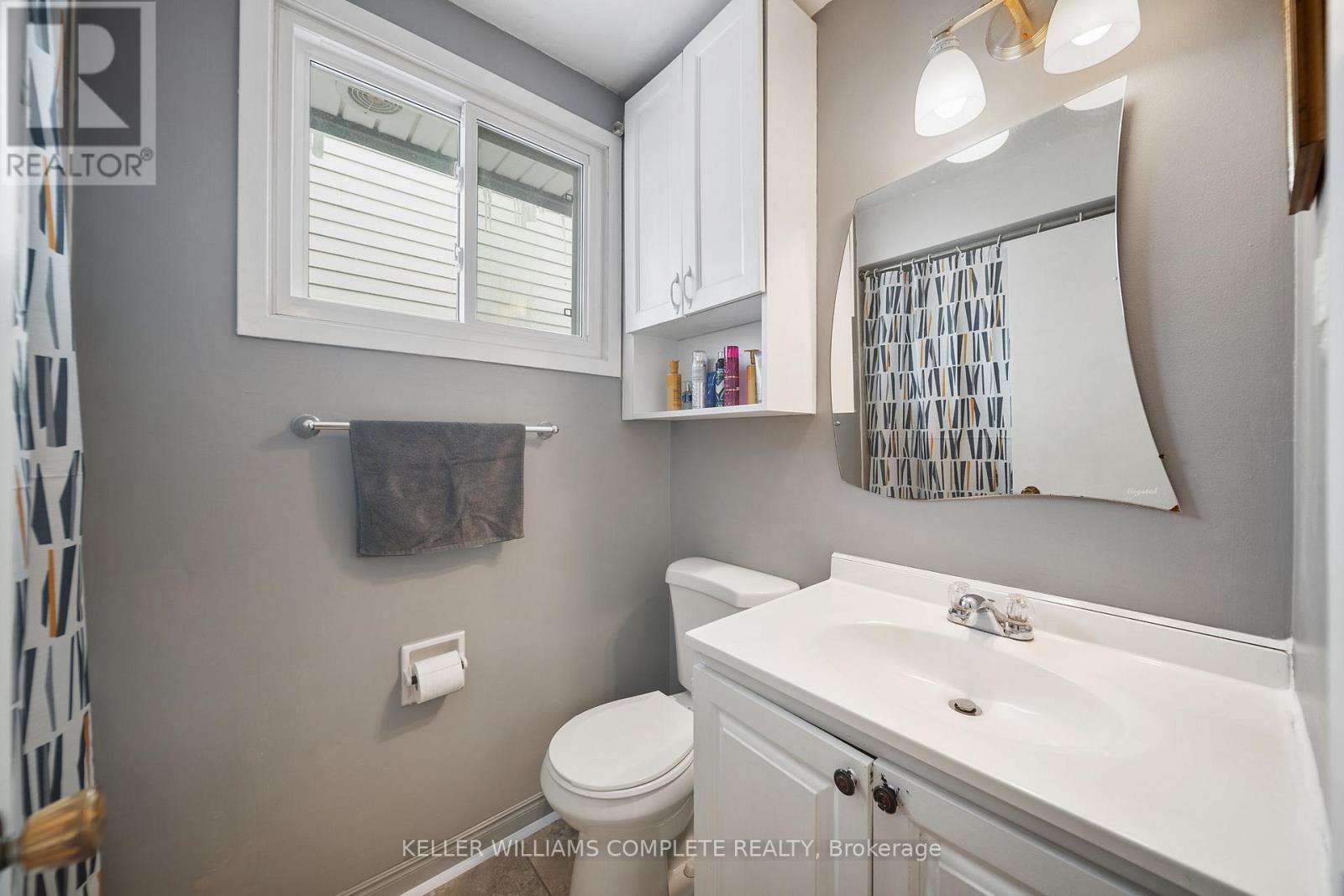 98 East 35th Street, Hamilton, Ontario  L8V 3Y1 - Photo 19 - X12749544