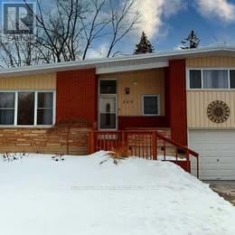 259 Ross Avenue, Kitchener, Ontario  N2A 1V7 - Photo 2 - X12749574