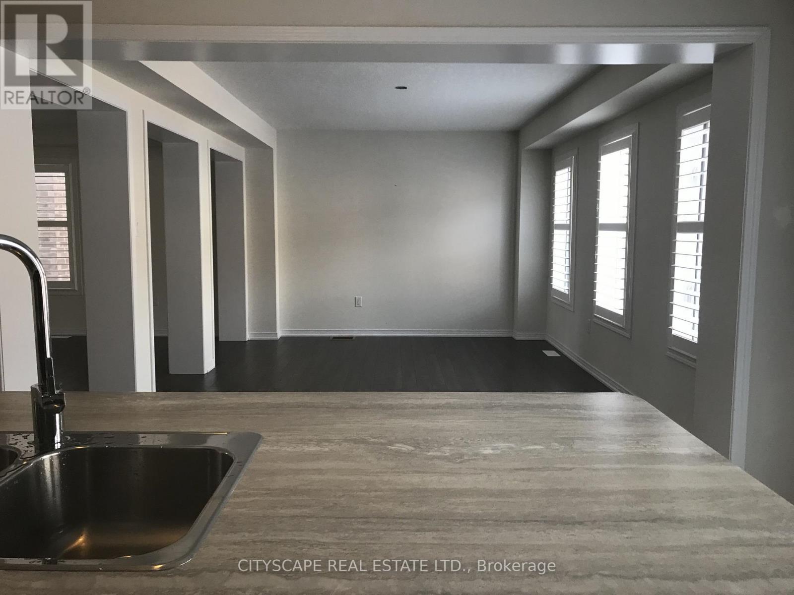 8600 Sweet Chestnut Drive, Niagara Falls, Ontario  L2H 2Y6 - Photo 11 - X12749634