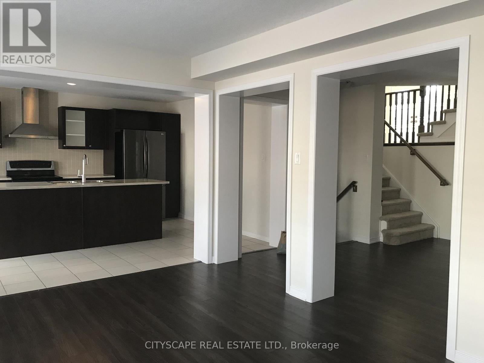 8600 Sweet Chestnut Drive, Niagara Falls, Ontario  L2H 2Y6 - Photo 9 - X12749634