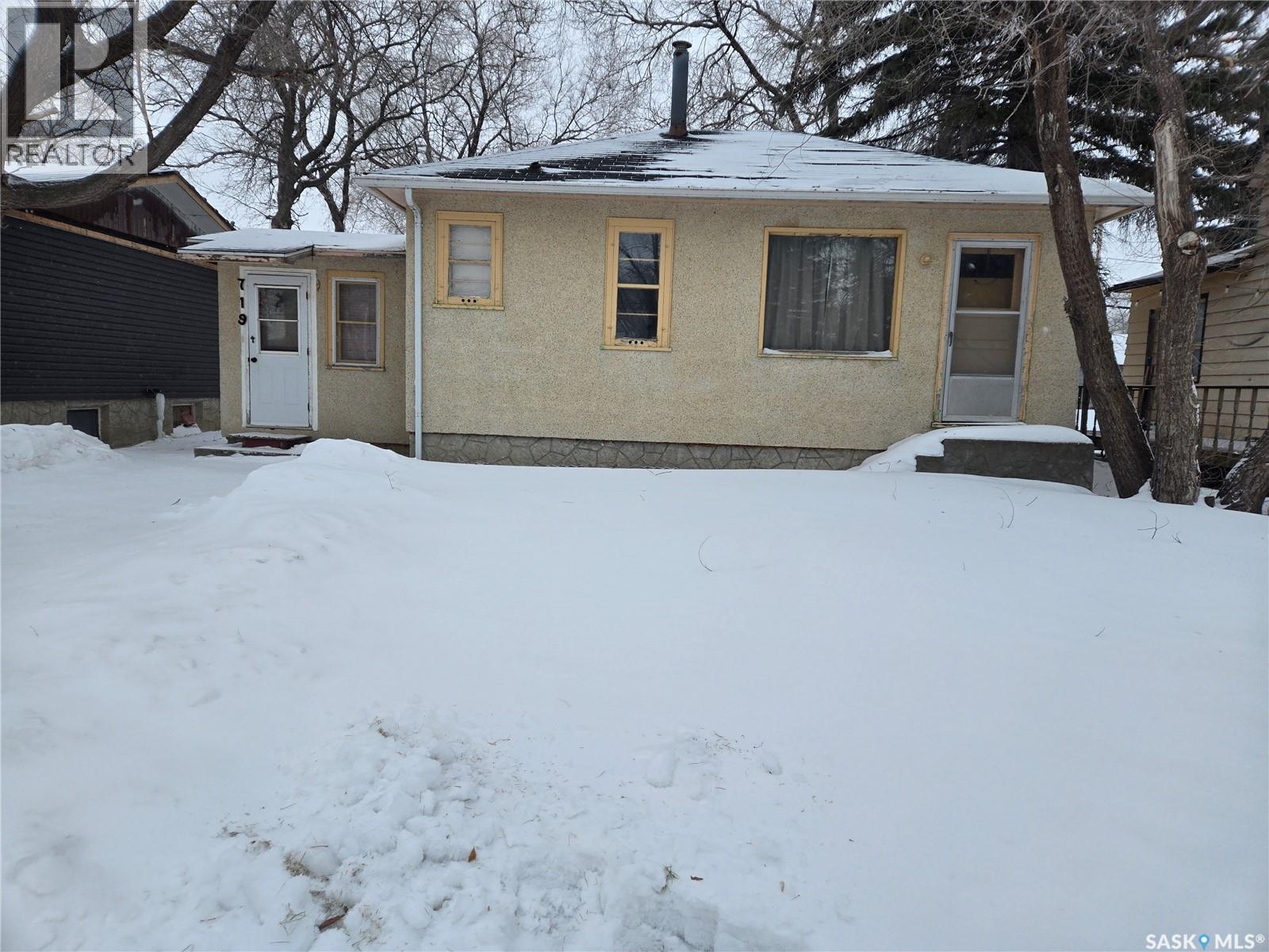 719 Main STREET, kipling, Saskatchewan