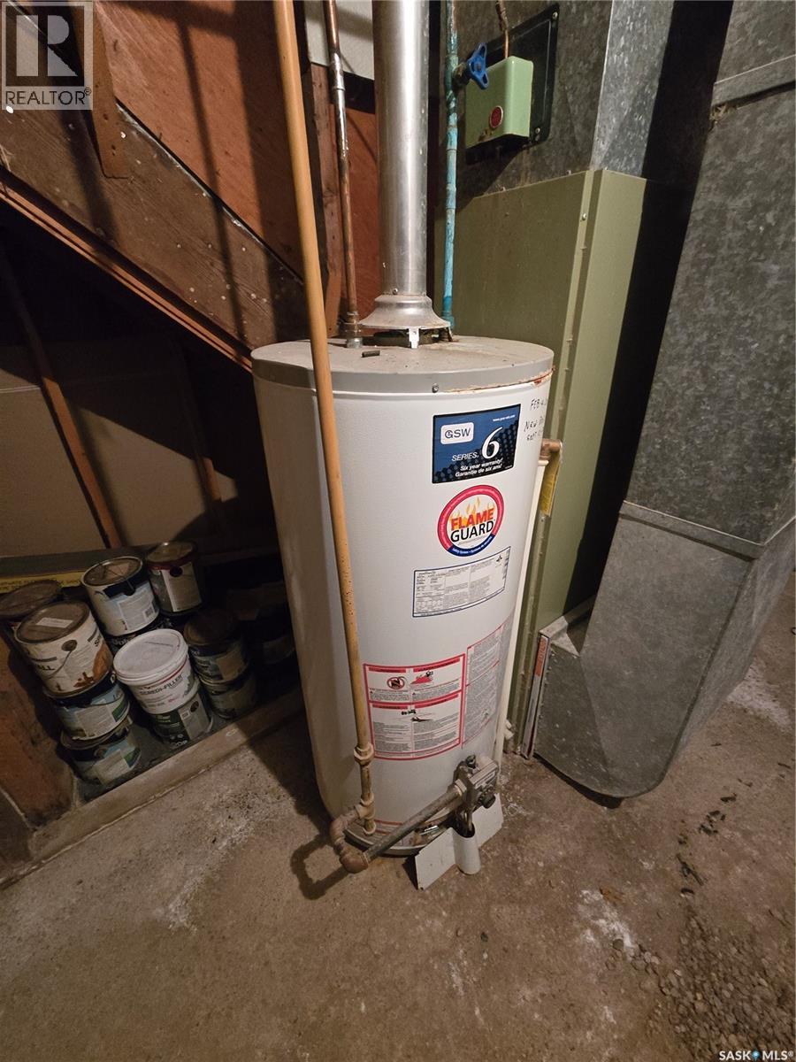 719 Main Street, Kipling, Saskatchewan  S0G 2S0 - Photo 27 - SK027775