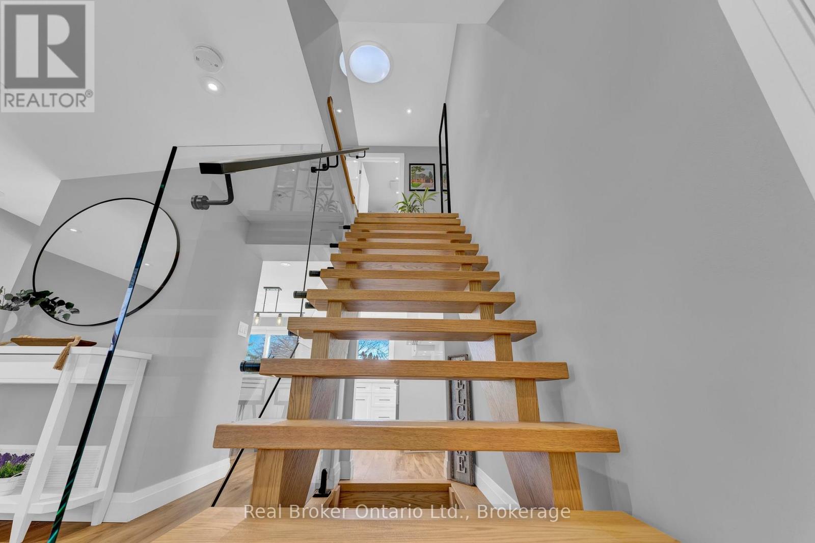 19 Hornby Court, Cambridge, Ontario  N1R 7J7 - Photo 13 - X12749732