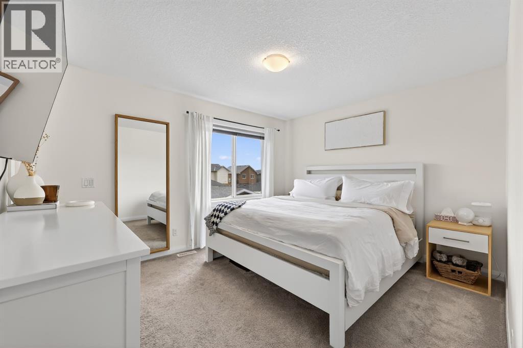 62 Ravenswynd Rise Se, Airdrie, Alberta  T4A 0K1 - Photo 17 - A2282740