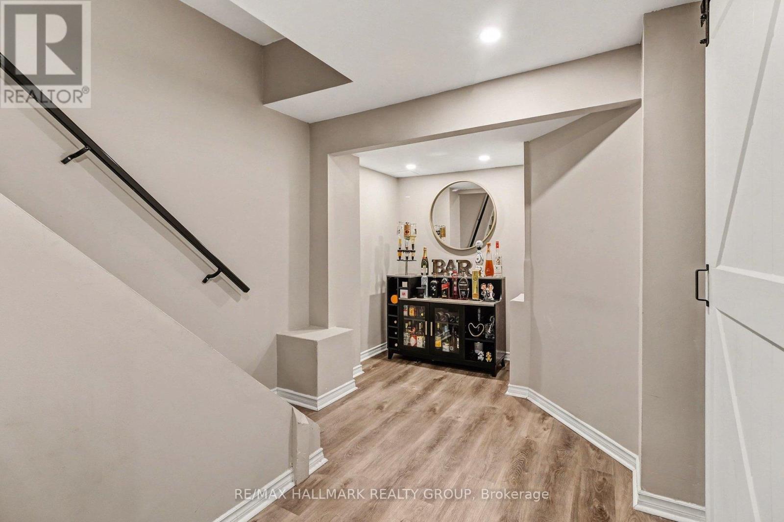 1876 Prestwick Drive, Ottawa, Ontario  K1E 2T4 - Photo 31 - X12735234