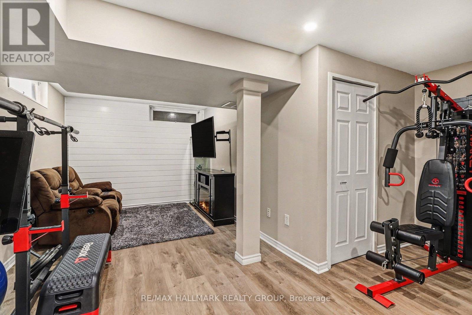 1876 Prestwick Drive, Ottawa, Ontario  K1E 2T4 - Photo 33 - X12735234