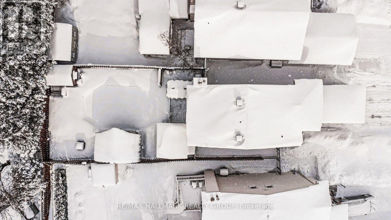 1876 Prestwick Drive, Ottawa, Ontario  K1E 2T4 - Photo 42 - X12735234