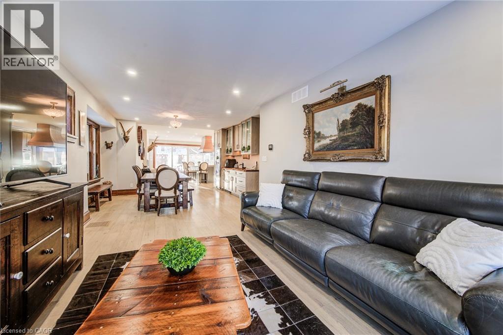 107 Earl Street, Kitchener, Ontario  N2M 2V8 - Photo 9 - 40801928