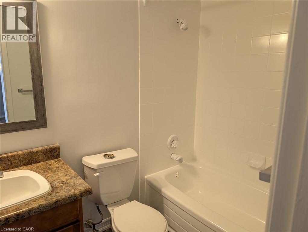 1237 White Oaks Boulevard, Oakville, Ontario  L6H 2N6 - Photo 7 - 40800643