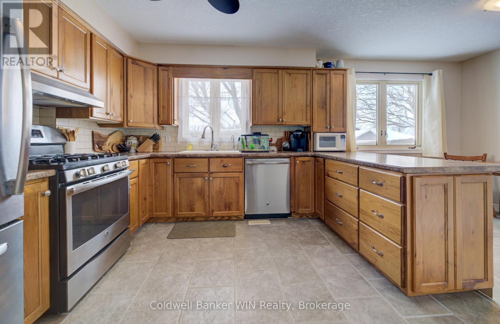 29 John Street W, Minto, Ontario  N0G 1M0 - Photo 11 - X12749832