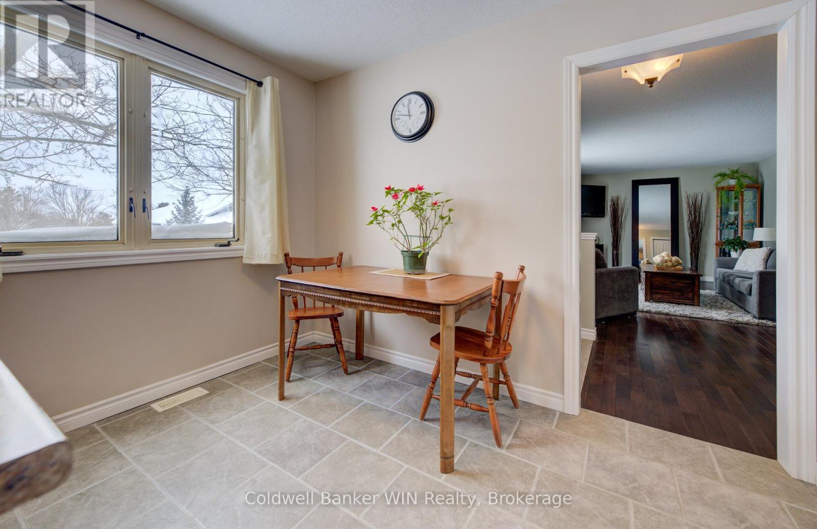 29 John Street W, Minto, Ontario  N0G 1M0 - Photo 13 - X12749832