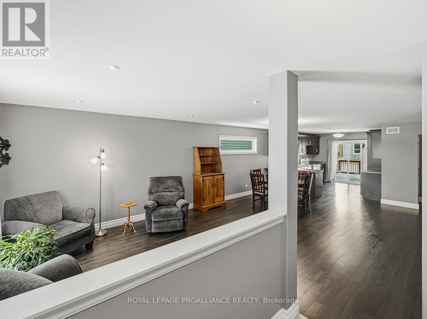 8 Tessa Boulevard, Belleville, Ontario  K8N 4Z5 - Photo 6 - X12749910