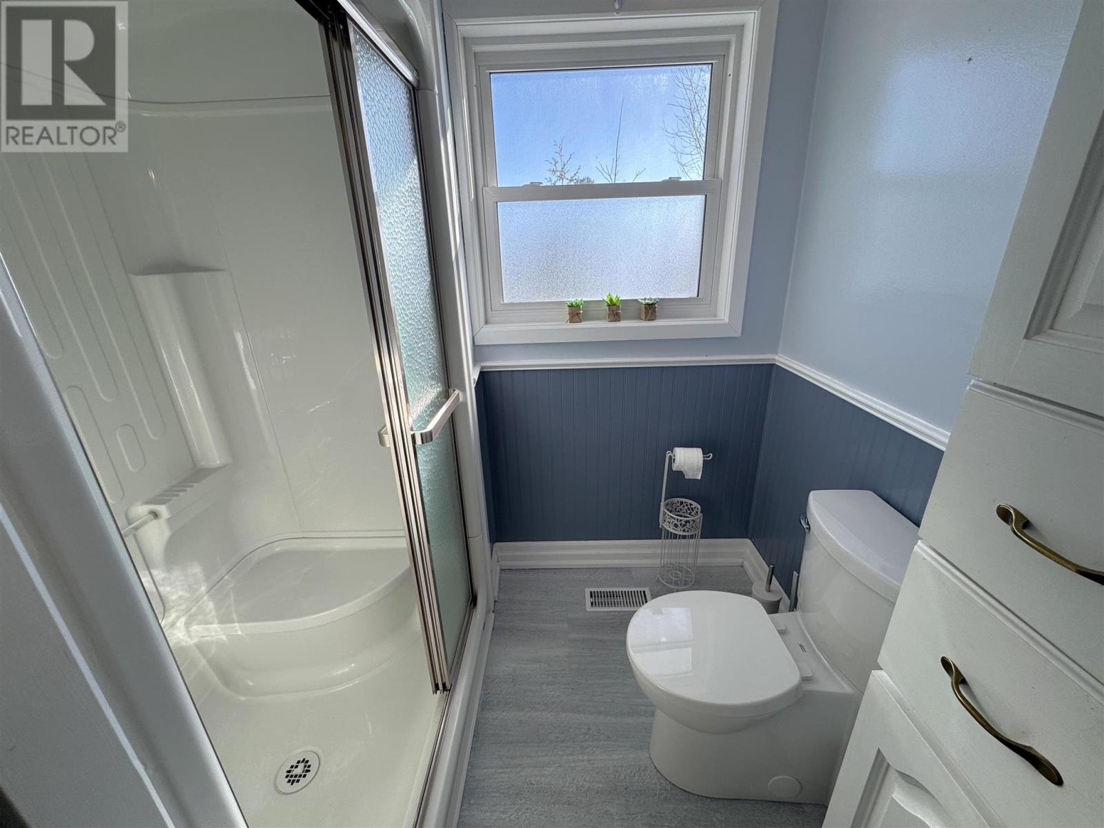 33 Macfarlane Rd, Elliot Lake, Ontario  P5A 1L2 - Photo 13 - SM260212