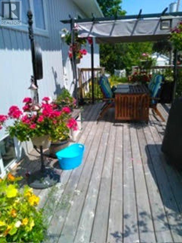 33 Macfarlane Rd, Elliot Lake, Ontario  P5A 1L2 - Photo 41 - SM260212