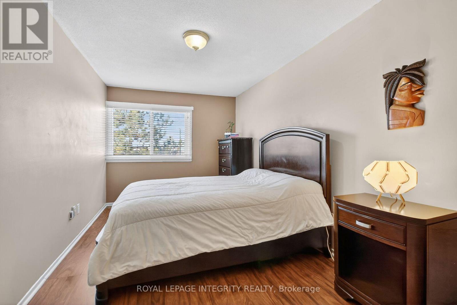 13 - 2415 Southvale Crescent, Ottawa, Ontario  K1B 4T9 - Photo 23 - X12749856