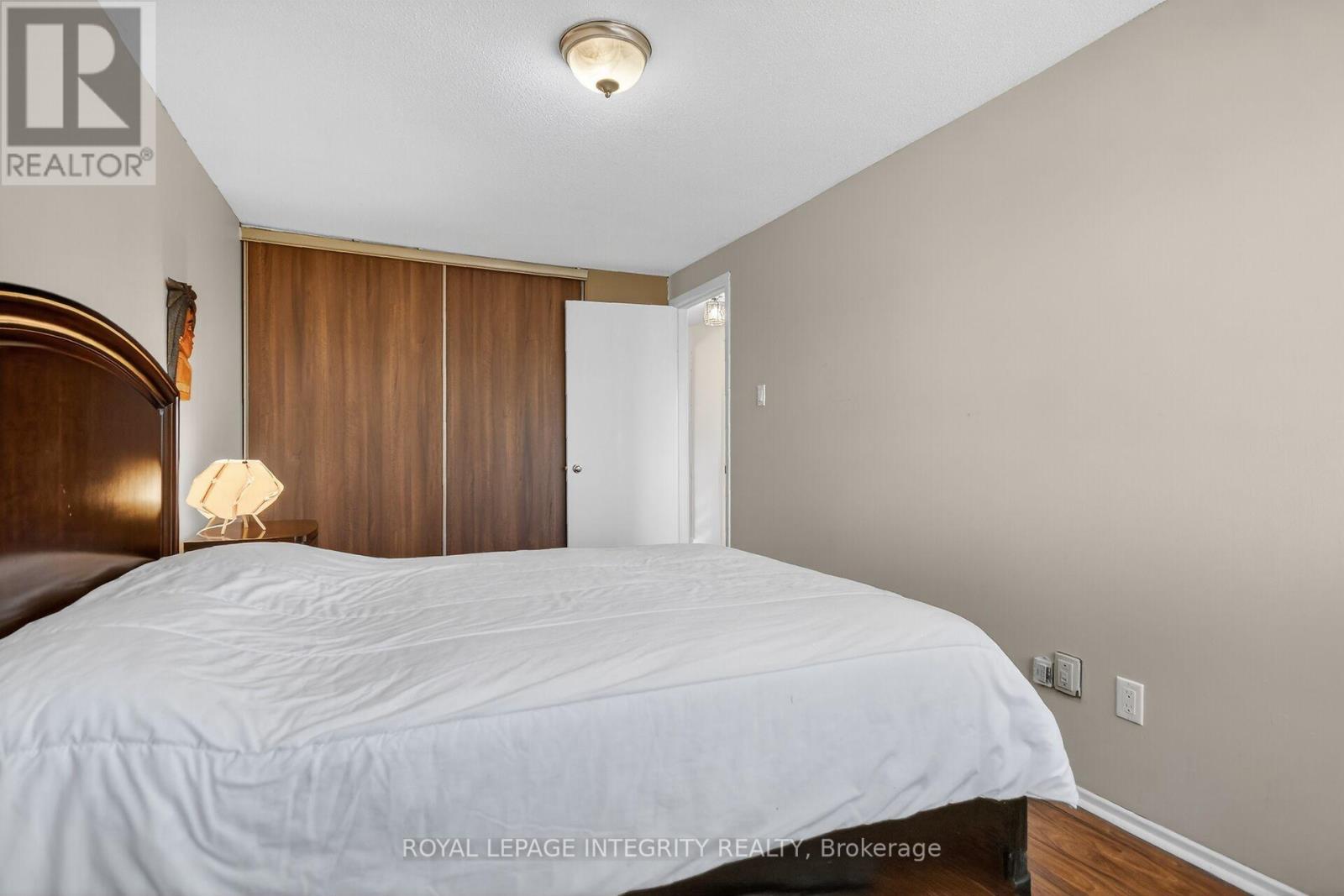 13 - 2415 Southvale Crescent, Ottawa, Ontario  K1B 4T9 - Photo 25 - X12749856