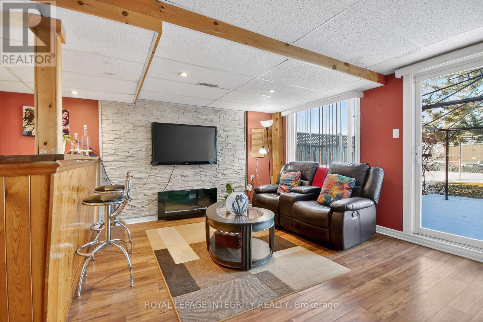 13 - 2415 Southvale Crescent, Ottawa, Ontario  K1B 4T9 - Photo 38 - X12749856