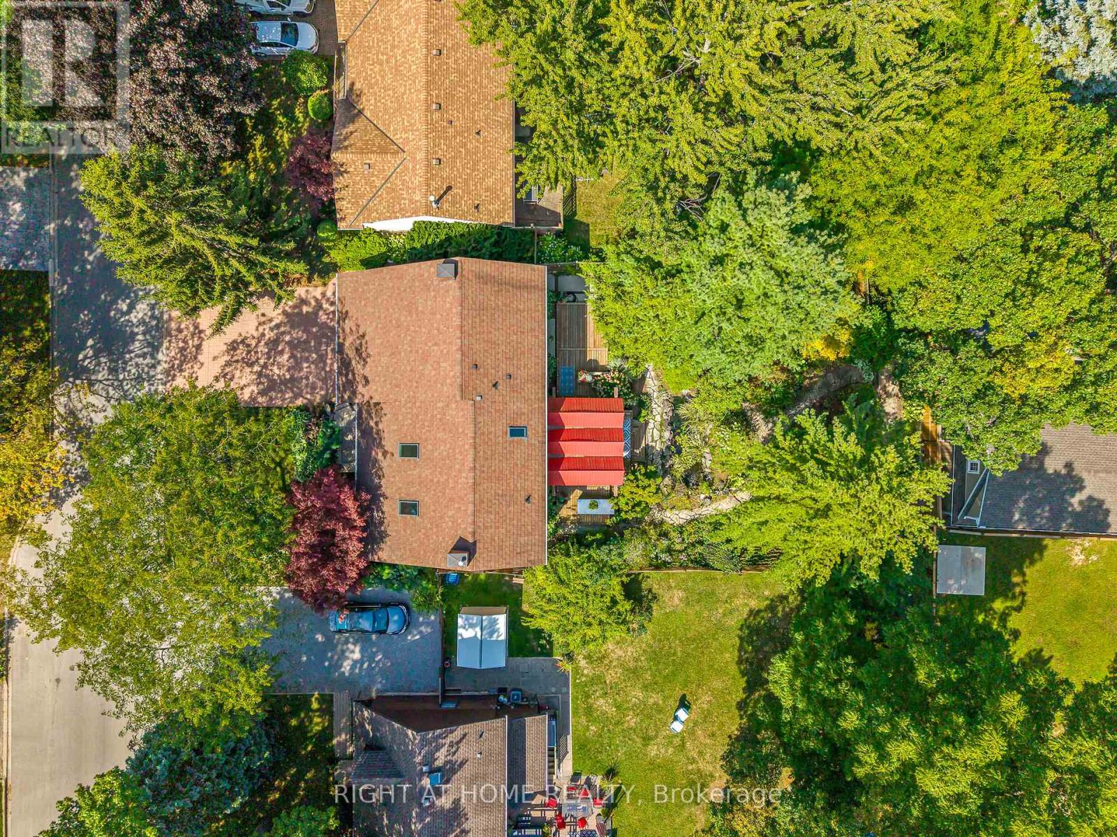 13 Oak Drive, Niagara-On-The-Lake, Ontario  L0S 1J0 - Photo 46 - X12464060