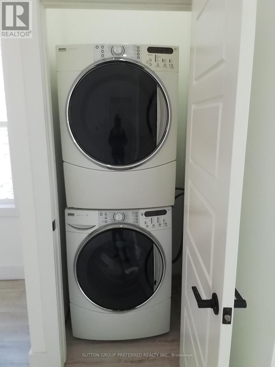 11 Amelia Street, St. Thomas, Ontario  N5R 2X5 - Photo 14 - X12736310