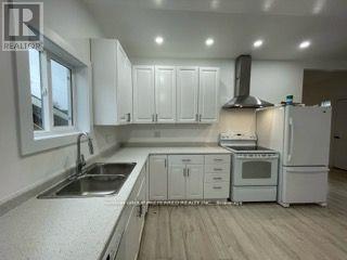 11 Amelia Street, St. Thomas, Ontario  N5R 2X5 - Photo 8 - X12736310