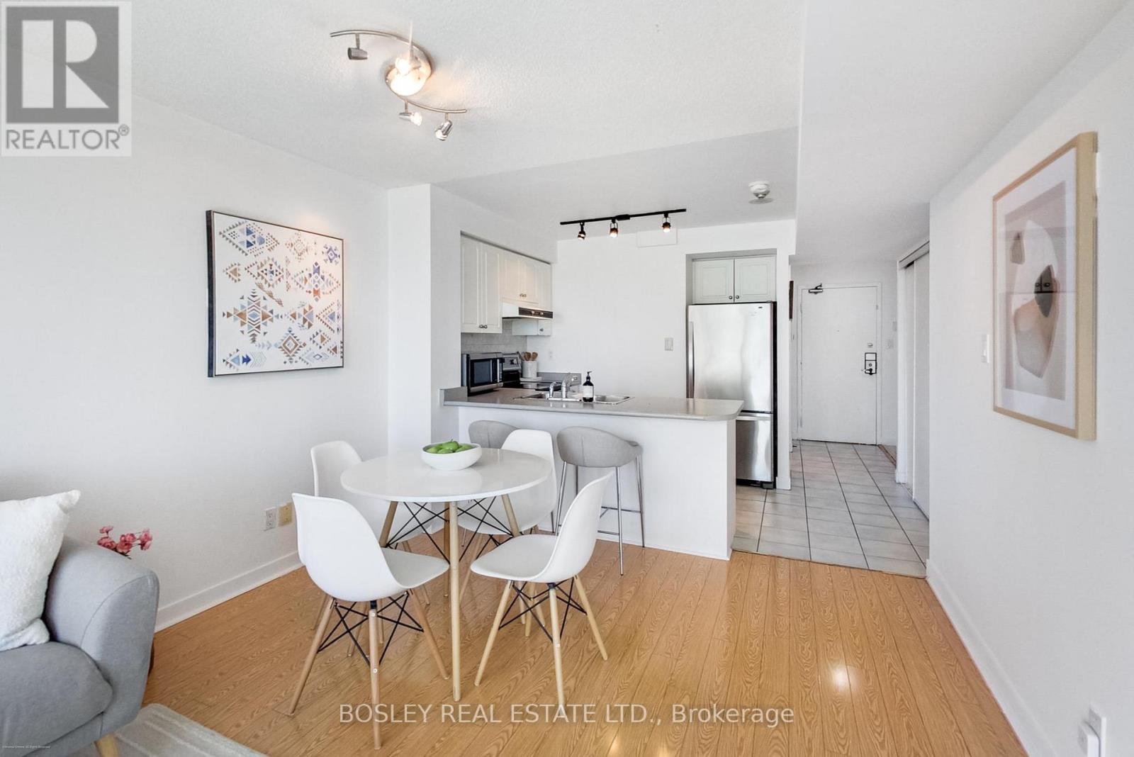 508 - 650 Queens Quay W, Toronto, Ontario  M5V 3N2 - Photo 4 - C12749676