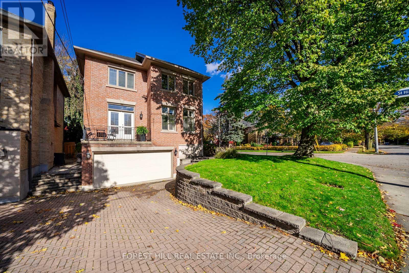2 St Hildas Avenue, Toronto, Ontario  M4N 2P4 - Photo 3 - C12749688