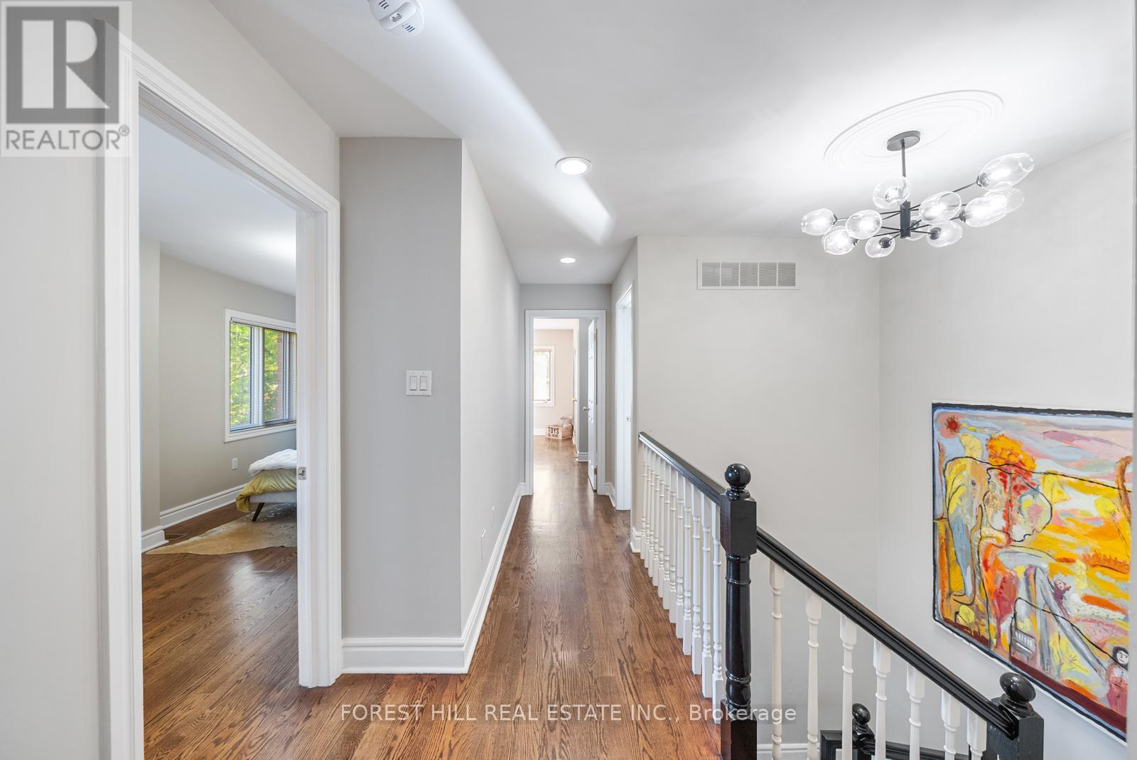 2 St Hildas Avenue, Toronto, Ontario  M4N 2P4 - Photo 31 - C12749688