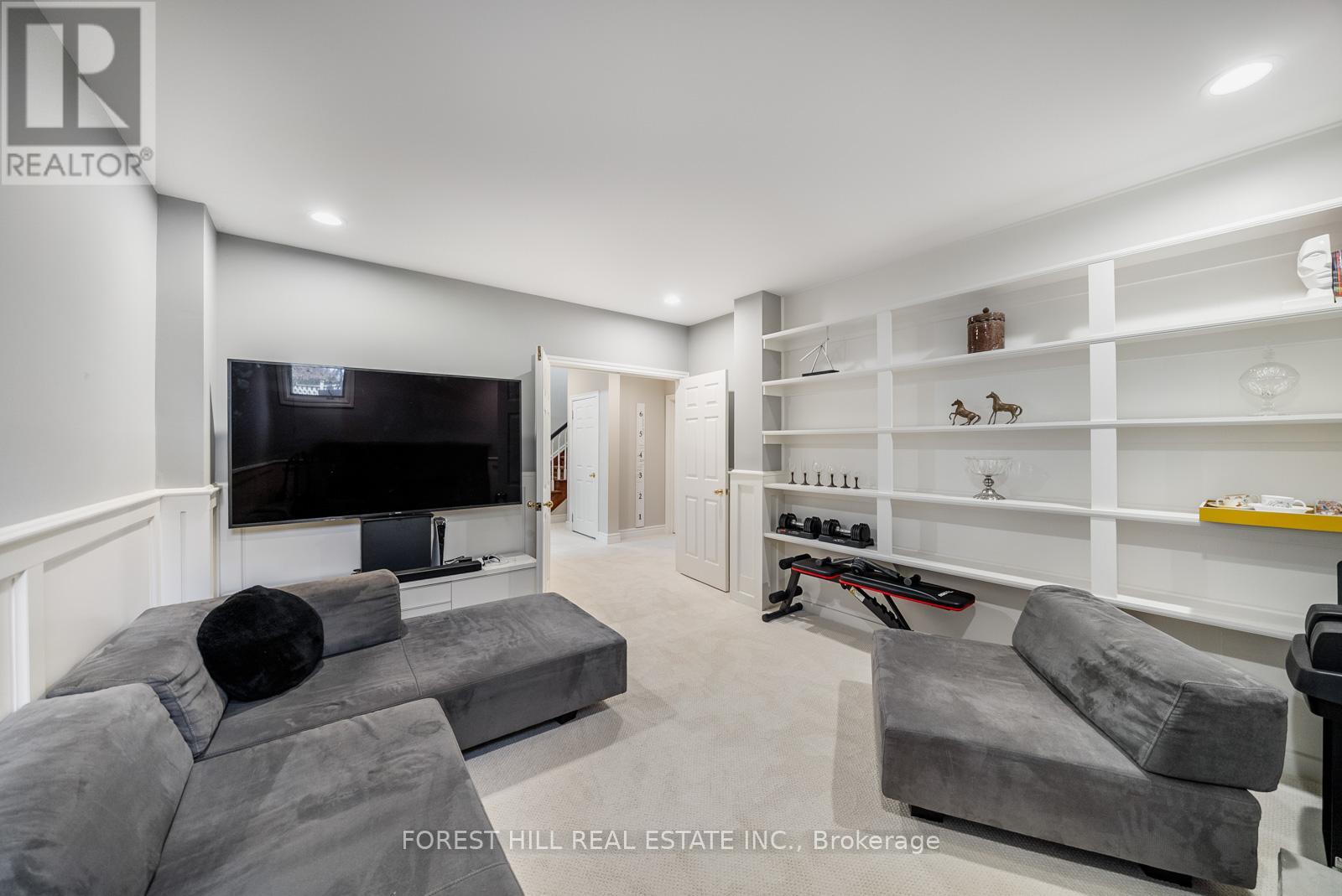 2 St Hildas Avenue, Toronto, Ontario  M4N 2P4 - Photo 39 - C12749688