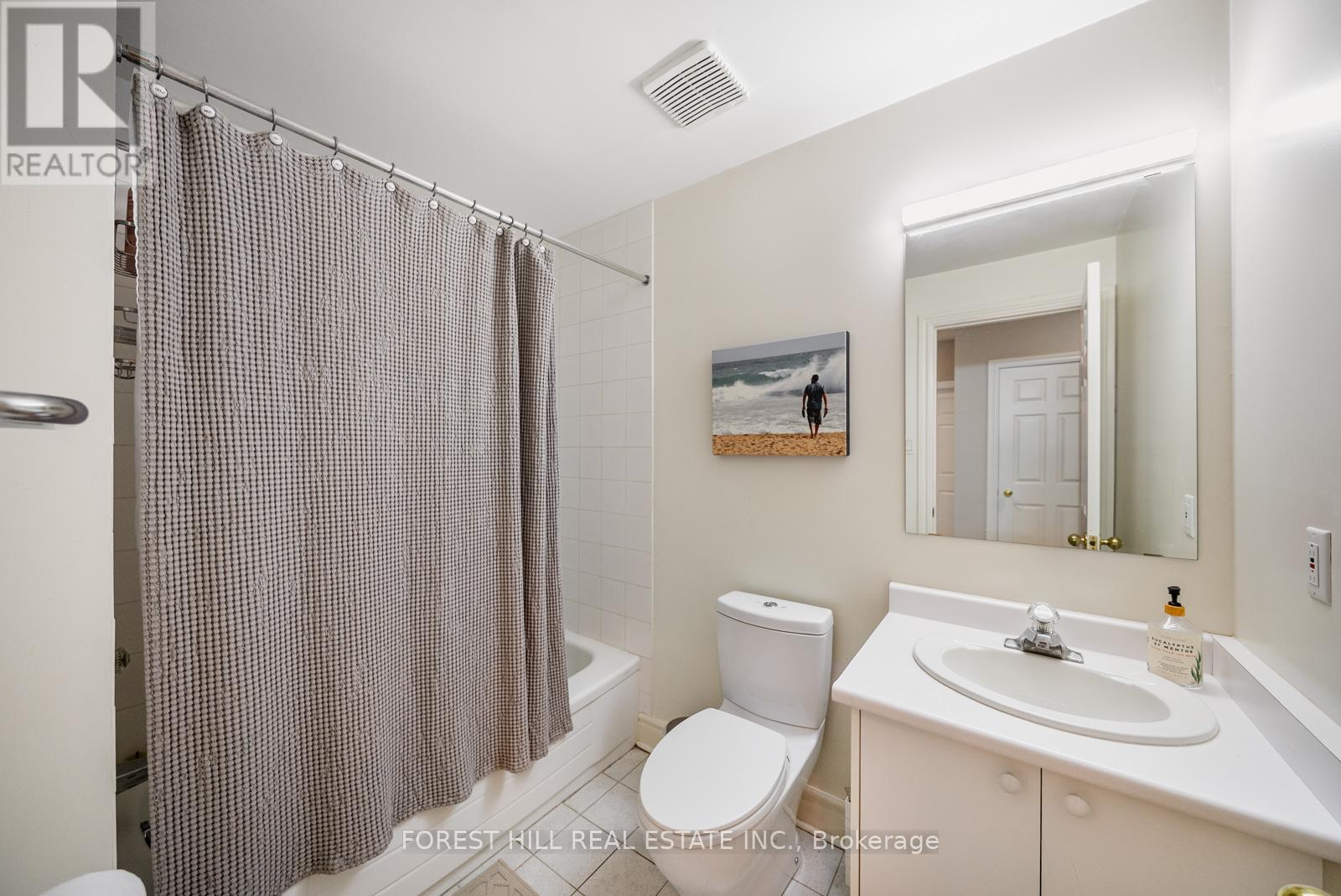 2 St Hildas Avenue, Toronto, Ontario  M4N 2P4 - Photo 41 - C12749688