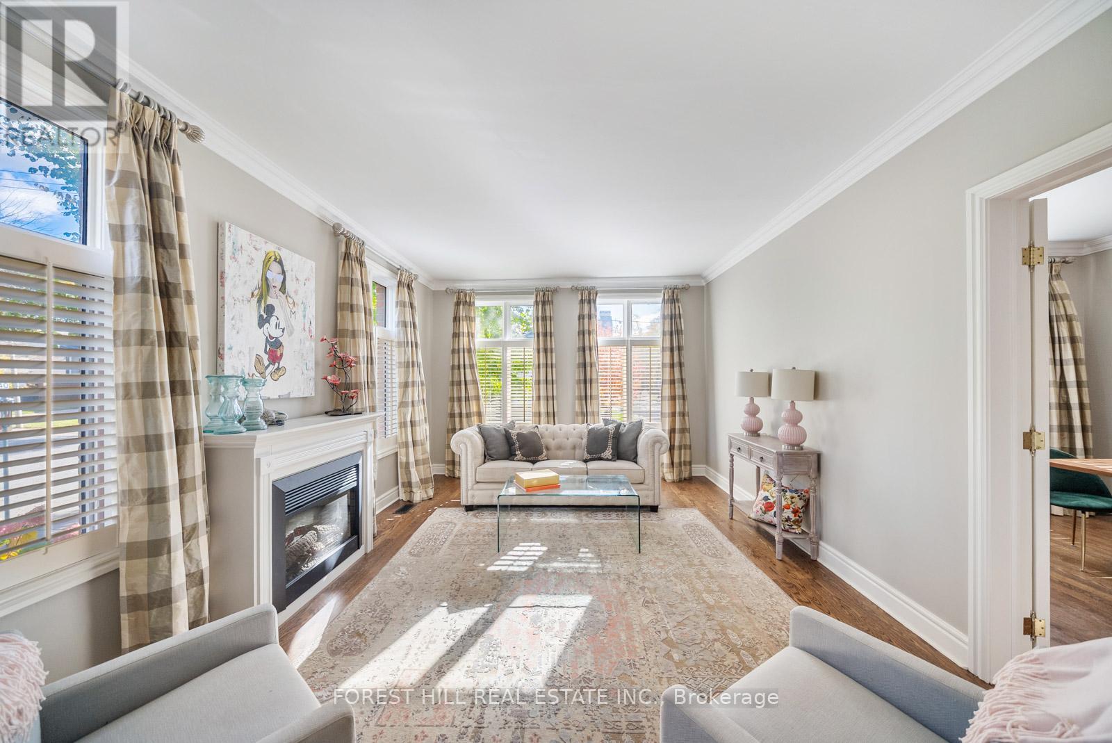 2 St Hildas Avenue, Toronto, Ontario  M4N 2P4 - Photo 9 - C12749688