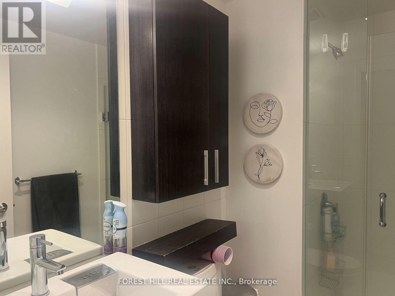 909 - 8 Telegram Mews, Toronto, Ontario  M5V 3Z5 - Photo 11 - C12749702