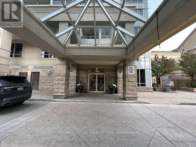 Gv18 - 8 Rean Drive, Toronto, Ontario  M2K 3B9 - Photo 9 - C12749724