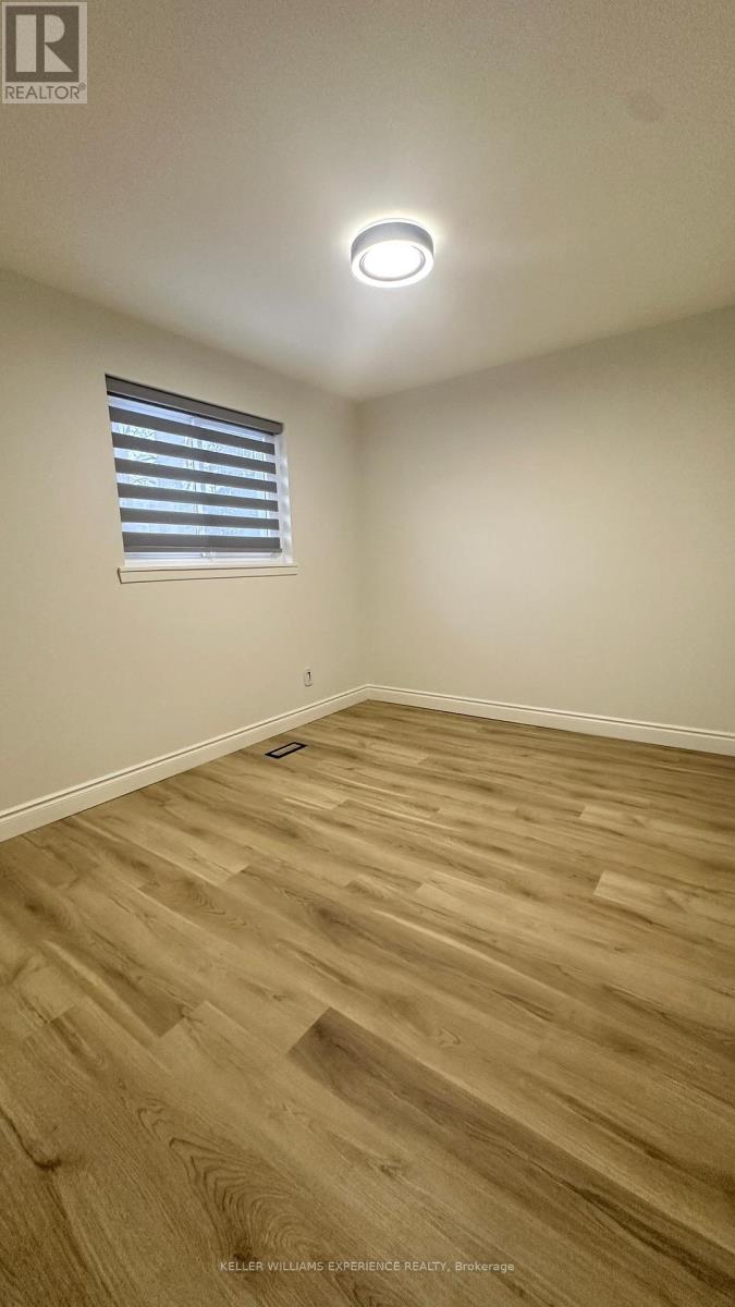 182 Hilda Avenue, Toronto, Ontario  M2M 1W1 - Photo 14 - C12749784