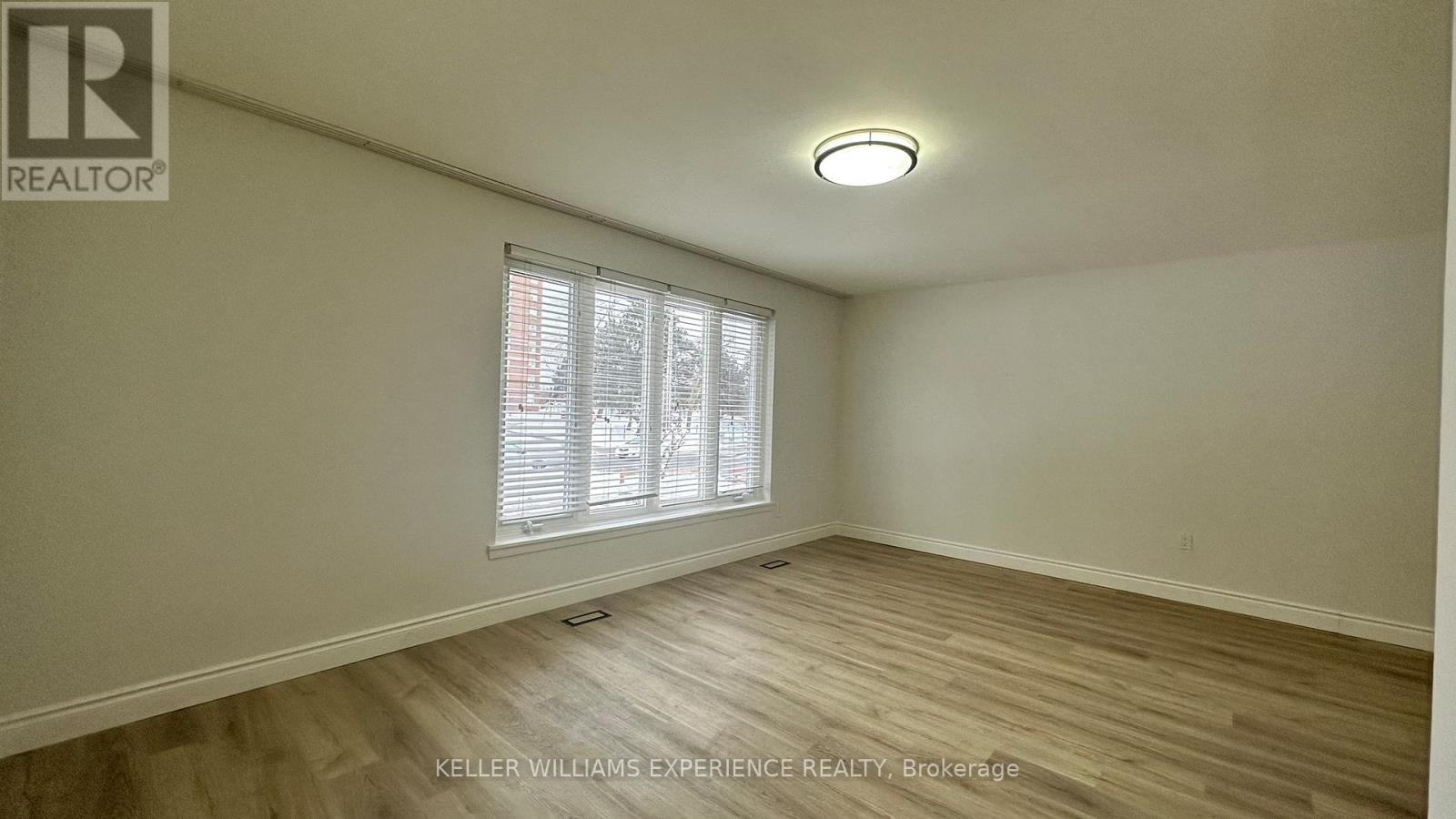 182 Hilda Avenue, Toronto, Ontario  M2M 1W1 - Photo 5 - C12749784