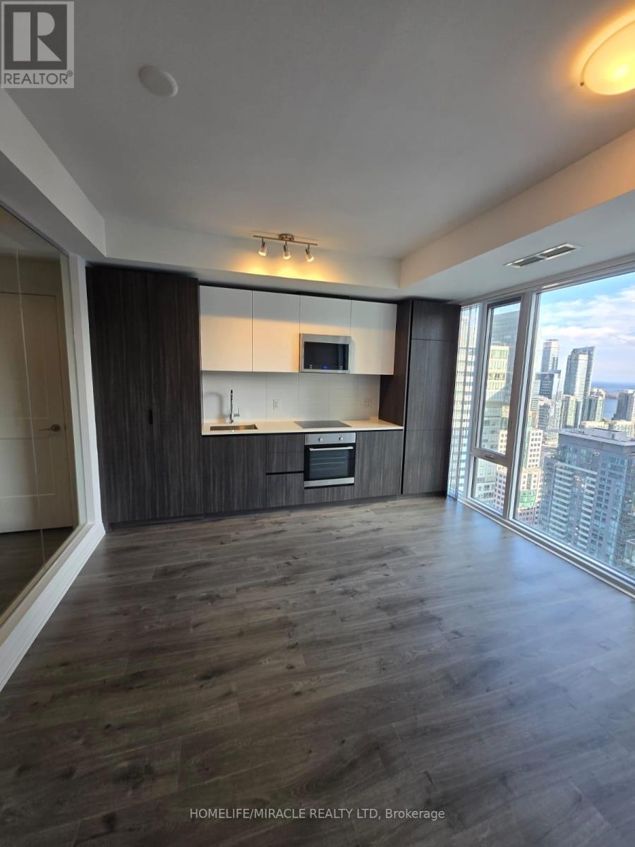 4721 - 28 Widmer Street, Toronto, Ontario  M5V 0T2 - Photo 7 - C12749812