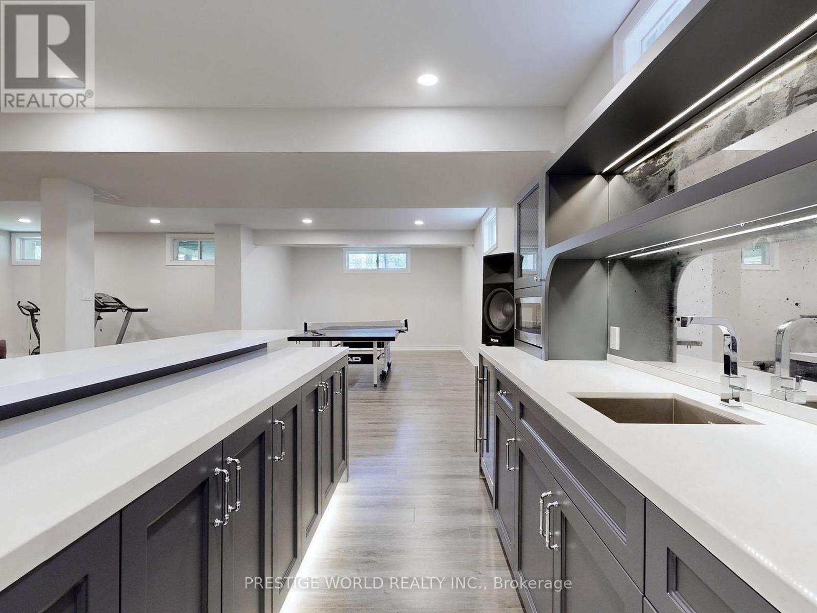 6 Blaine Drive, Toronto, Ontario  M3B 2G4 - Photo 33 - C12749818