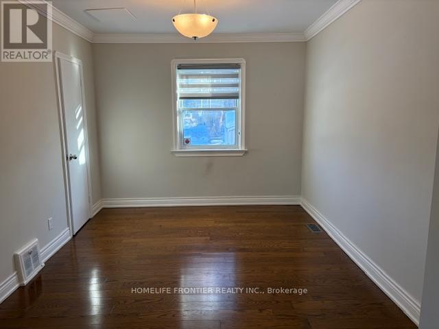 91 Finch Avenue E, Toronto, Ontario  M2N 4R4 - Photo 3 - C12749936