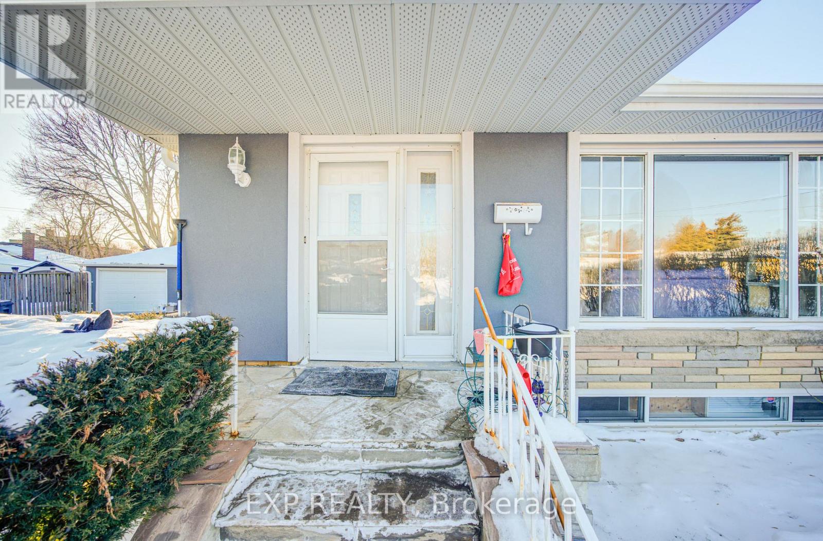 10 Pastrano Court, Toronto, Ontario  M1M 1X1 - Photo 2 - E12749874