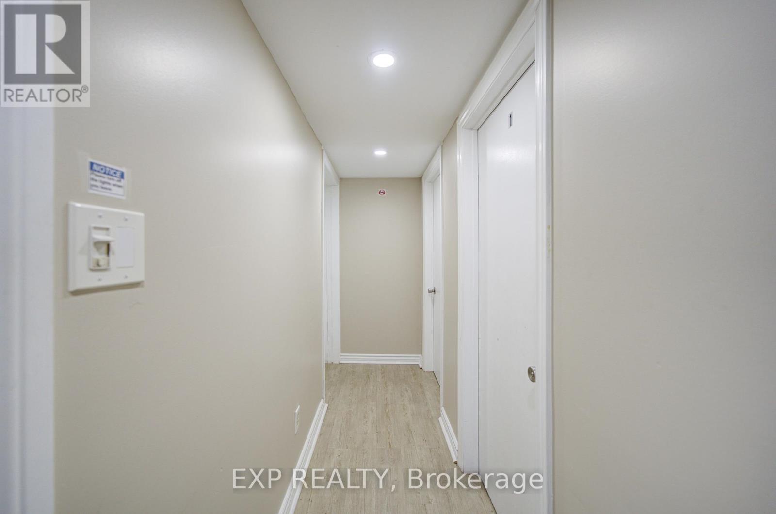 10 Pastrano Court, Toronto, Ontario  M1M 1X1 - Photo 33 - E12749874