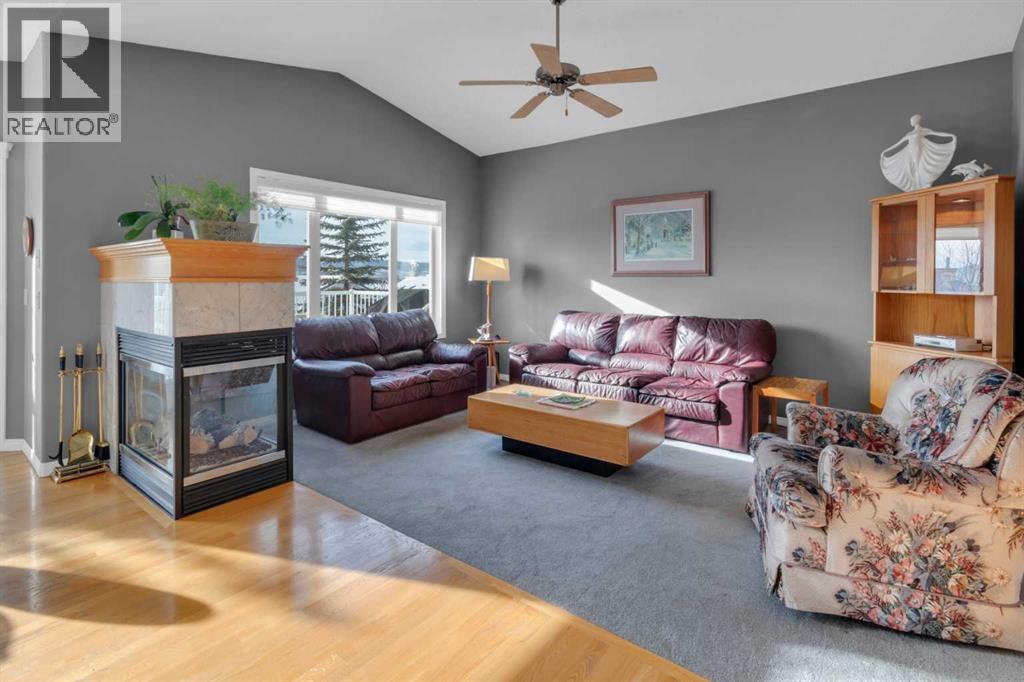 53 Scimitar Heath Nw, Calgary, Alberta  T3L 2E1 - Photo 2 - A2281232