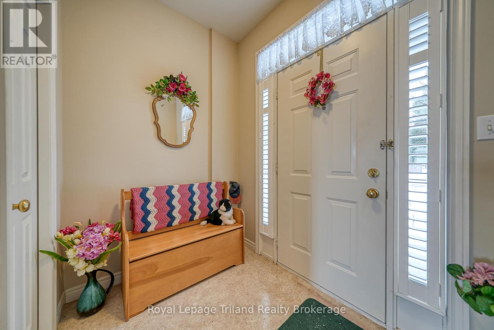 2 - 153 Ferguson Drive, Woodstock, Ontario N4V 1H4 - Photo 4 - X12749916