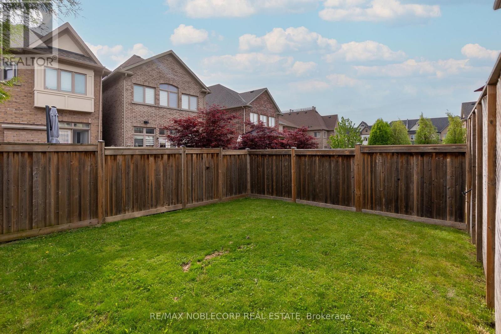 54 Wells Orchard Crescent, King, Ontario  L7B 0C6 - Photo 37 - N12749682