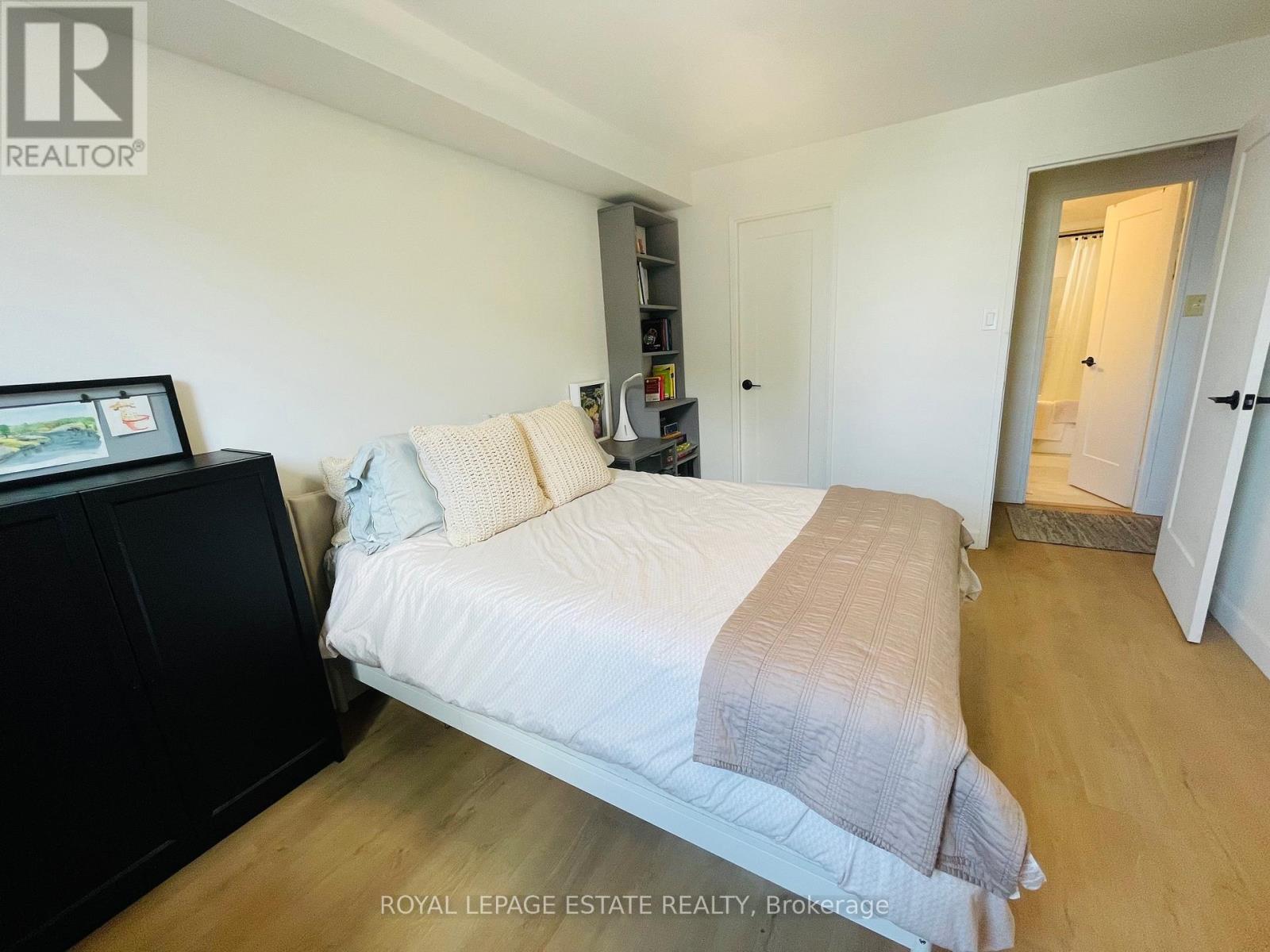 1004 - 50 Inverlochy Boulevard, Markham, Ontario  L3T 4T6 - Photo 10 - N12749712