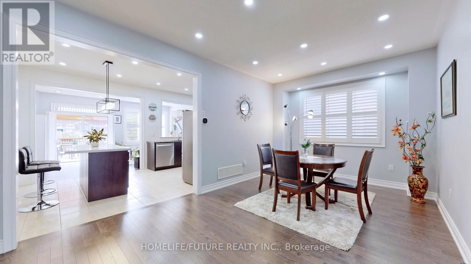 72 Mohandas Drive, Markham, Ontario  L3S 0E4 - Photo 7 - N12749766