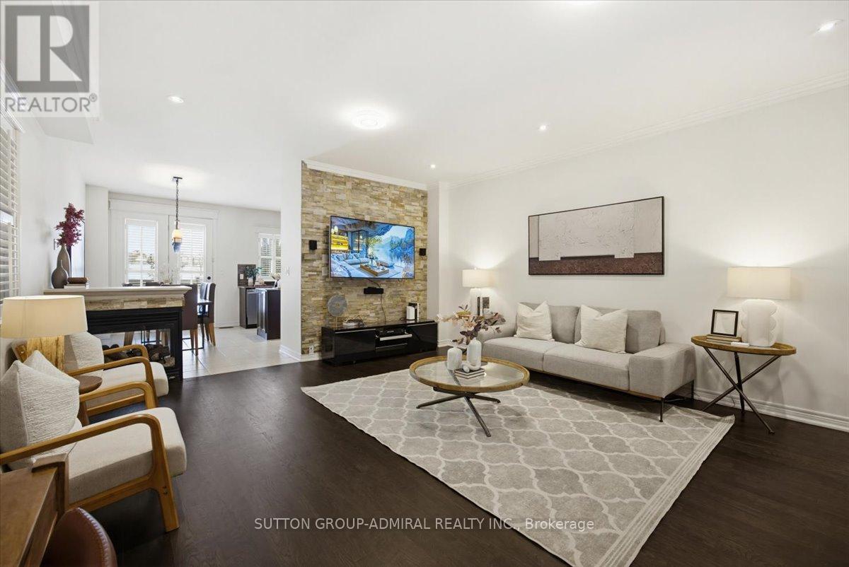 68 Southvale Drive, Vaughan, Ontario  L6A 0Y6 - Photo 10 - N12749810